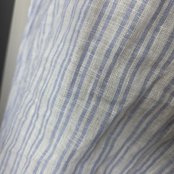 Linen Striped White and Blue Long Sleeve Blouse Martha Stewart Womens Size Small - Picture 2 of 4